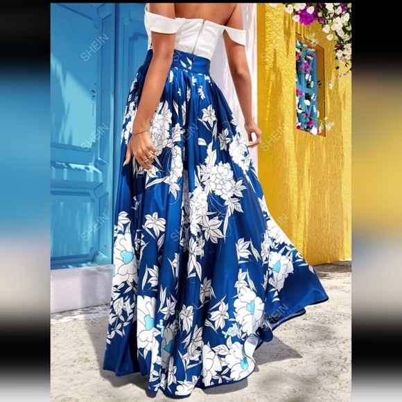 NWOT SHEIN VCAY High Waist Floral Print Pleated Skirt, Size M - Picture 2 of 3